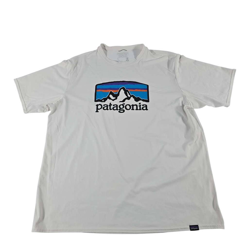 Patagonia Capilene Cool Daily Graphic Shirt White Fitz Roy Logo Mens Large